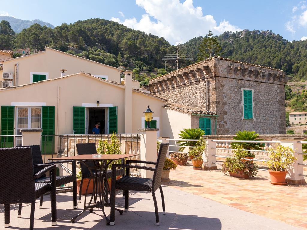 Hostal Sa Baronia Banyalbufar Exterior photo